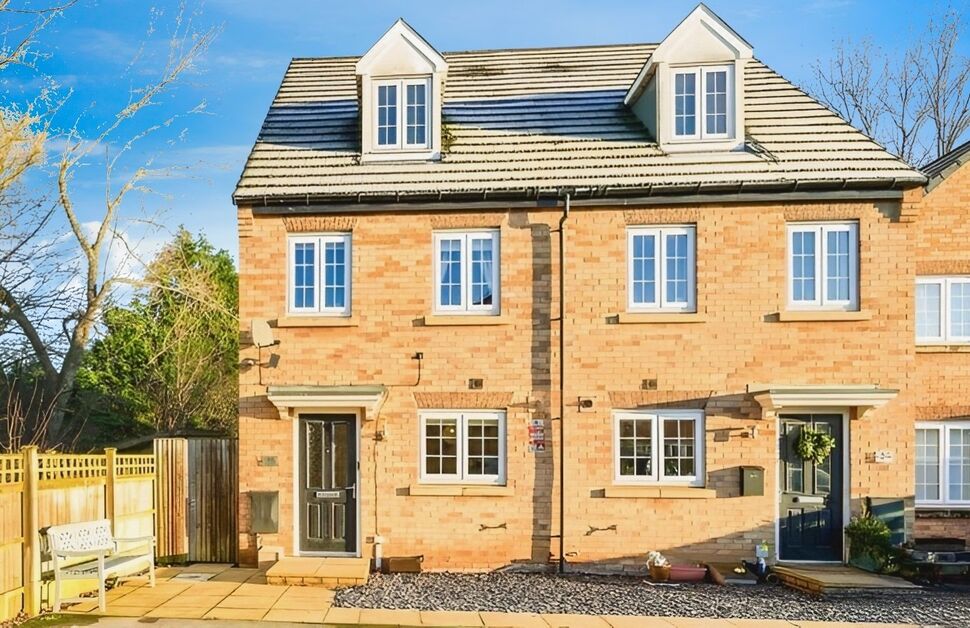 Main image of 3 bedroom Semi Detached House for sale, Blenheim Way, Castleford, West Yorkshire, WF10