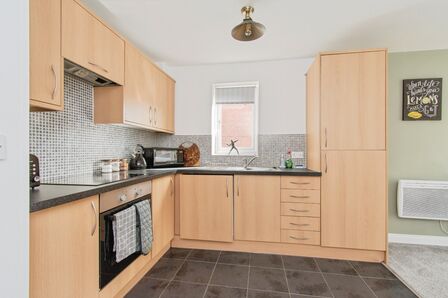 2 bedroom  Flat for sale