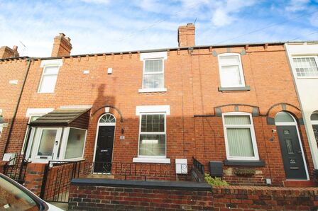 Garden Street, 2 bedroom Mid Terrace House to rent, £895 pcm