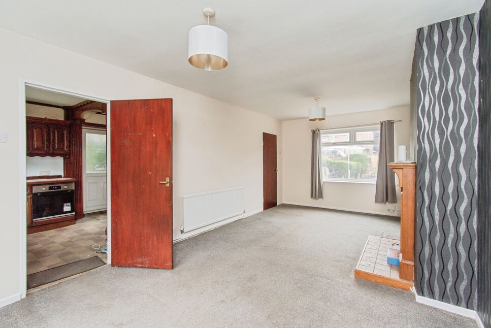 Lounge / Dining Room