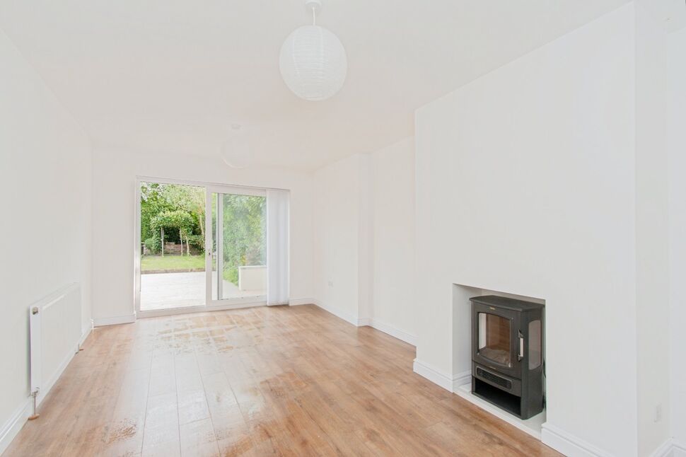Sitting / Dining Room