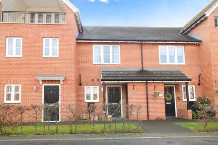 Riverside Way, 2 bedroom Mid Terrace House for sale, £180,000