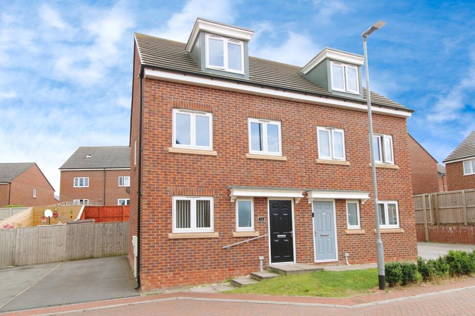 Main image of 3 bedroom Semi Detached House for sale, Epsom Close, Castleford, West Yorkshire, WF10