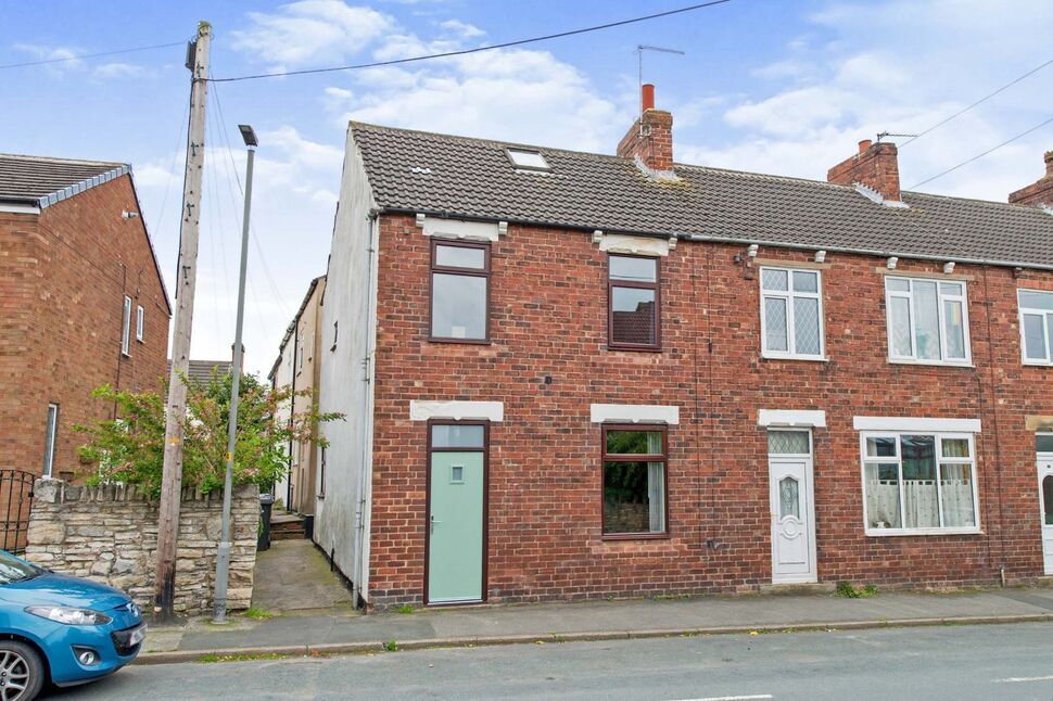 3 bedroom End Terrace House to rent