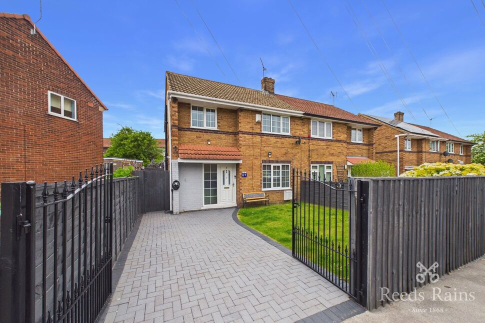 Main image of 3 bedroom Semi Detached House for sale, Cumberland Road, Castleford, West Yorkshire, WF10