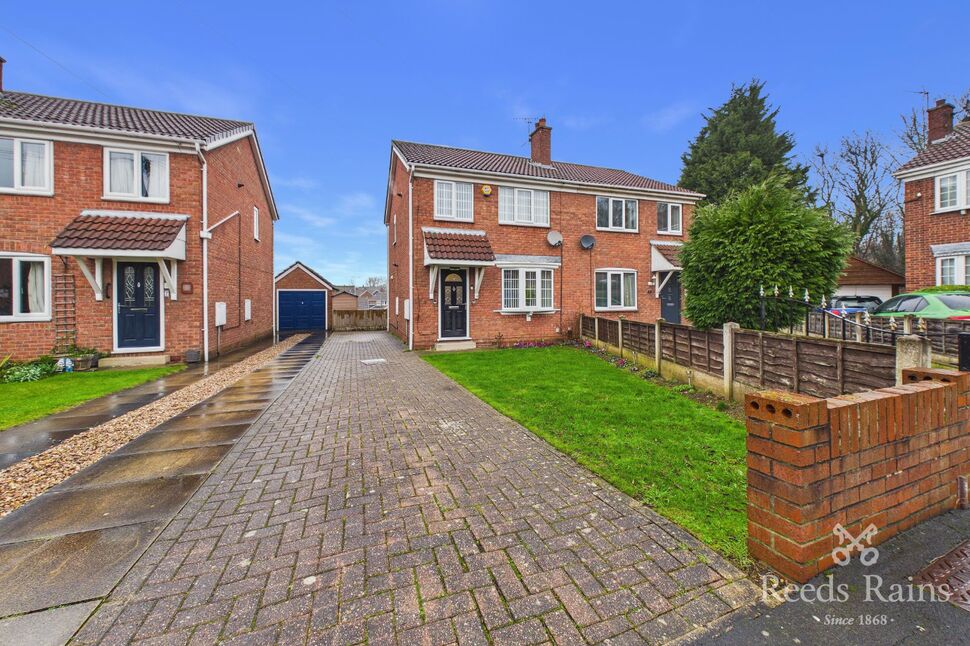 Main image of 3 bedroom Semi Detached House for sale, Kendal Close, Castleford, West Yorkshire, WF10