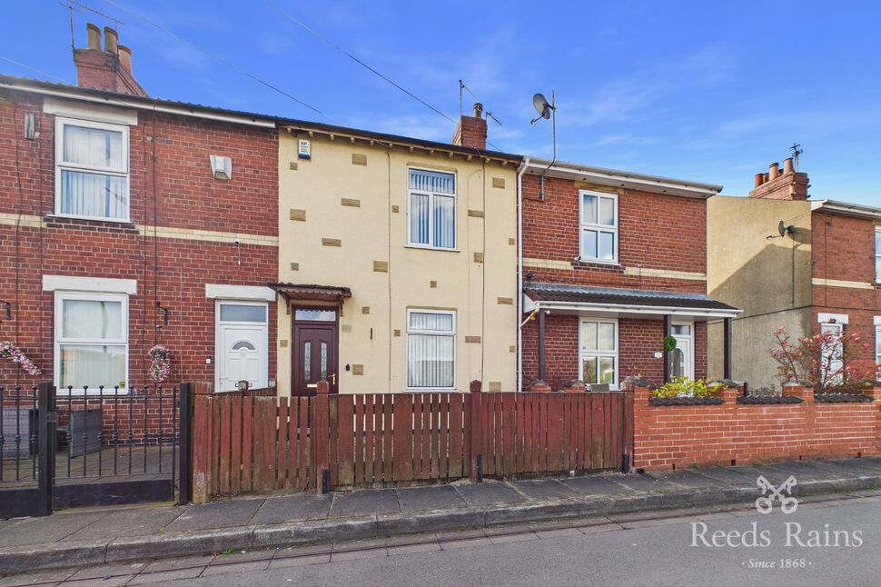 Main image of 2 bedroom Mid Terrace House for sale, Brook Street, Castleford, West Yorkshire, WF10