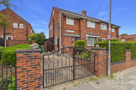 Ambleside Road, 3 bedroom Semi Detached House for sale, &pound;150,000