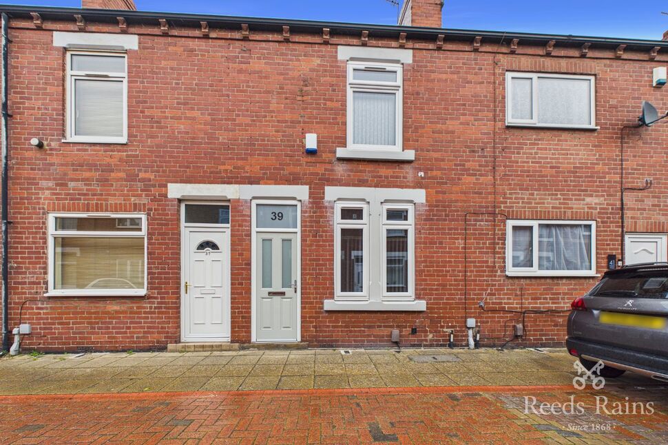Main image of 2 bedroom Mid Terrace House to rent, Glebe Street, Castleford, West Yorkshire, WF10