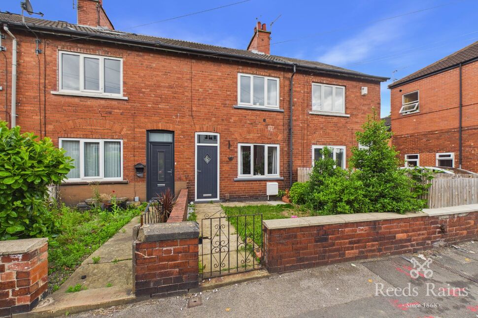 Main image of 2 bedroom Mid Terrace House for sale, Ashton Road, Castleford, West Yorkshire, WF10
