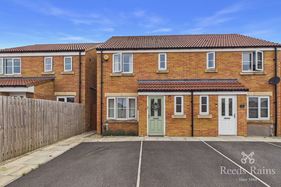 Main image of 3 bedroom Semi Detached House for sale, Lime Tree Close, Castleford, West Yorkshire, WF10