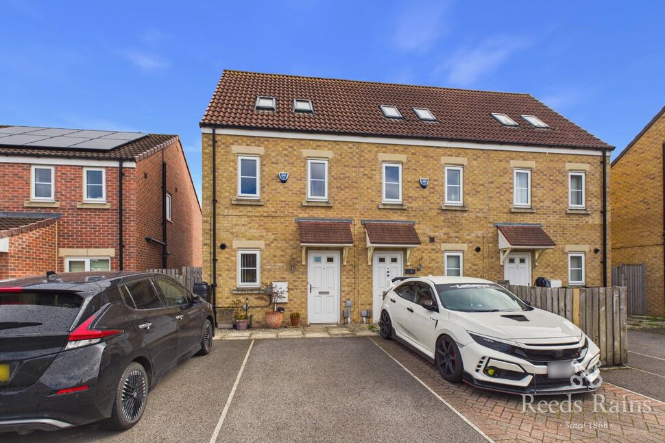 Main image of 3 bedroom End Terrace House for sale, Sycamore Drive, Castleford, West Yorkshire, WF10