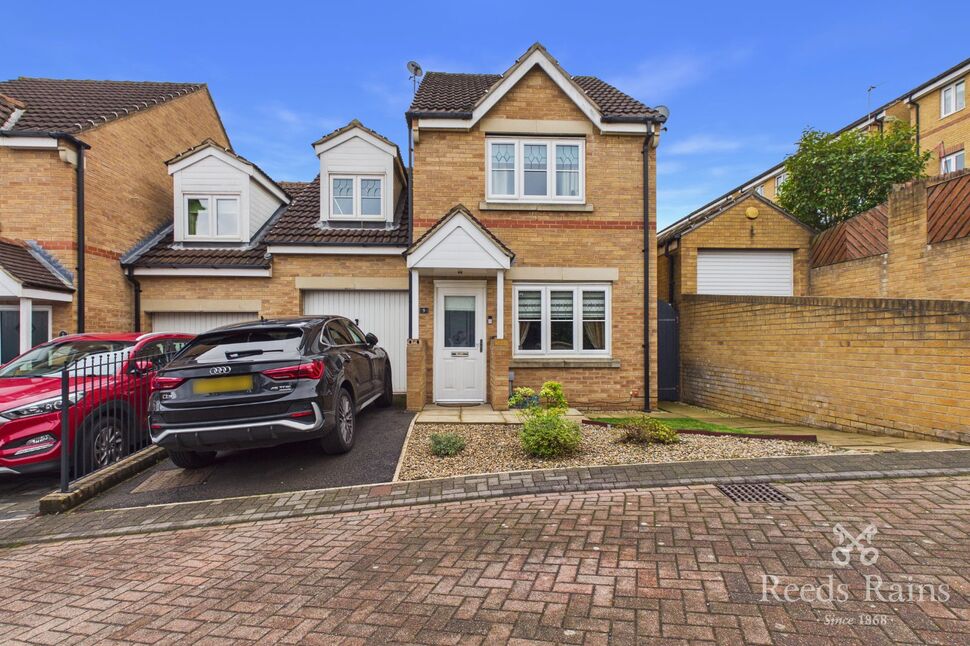 Main image of 3 bedroom Semi Detached House to rent, Jasmine Gardens, Castleford, West Yorkshire, WF10
