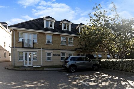 2 bedroom  Flat to rent