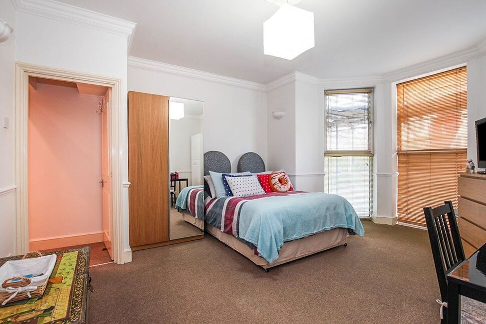 Estate Agents Catford, London Reeds Rains