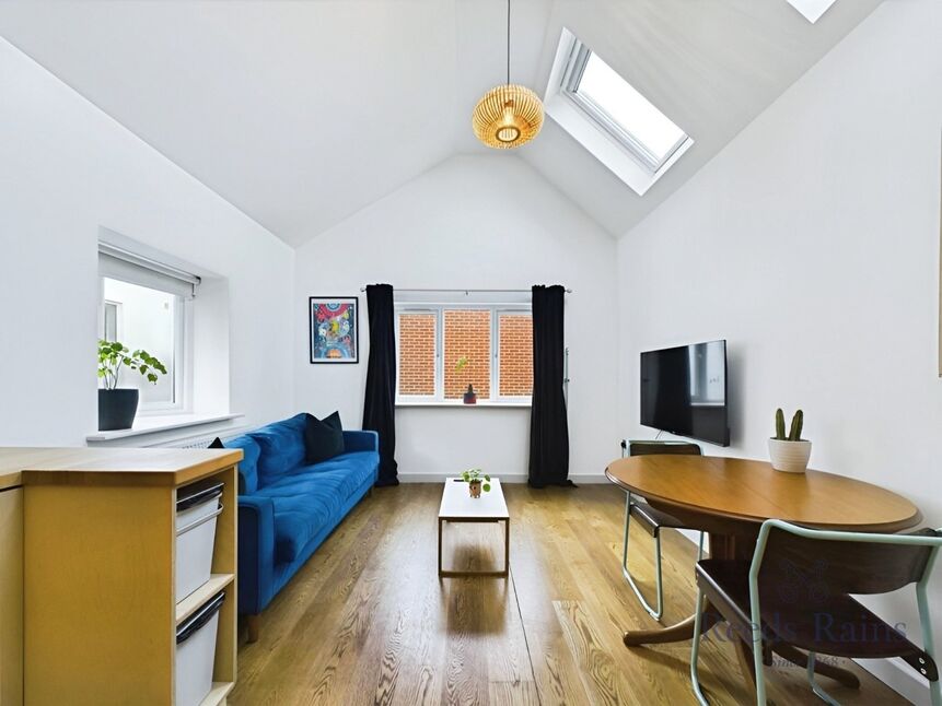 Main image of 1 bedroom Mid Terrace Flat for sale, Patrol Place, London, SE6