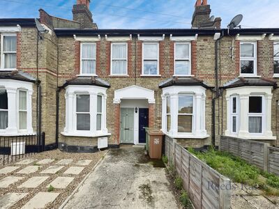 Barmeston Road, 2 bedroom Mid Terrace House for sale, £425,000