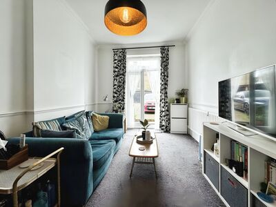 2 bedroom  Flat to rent