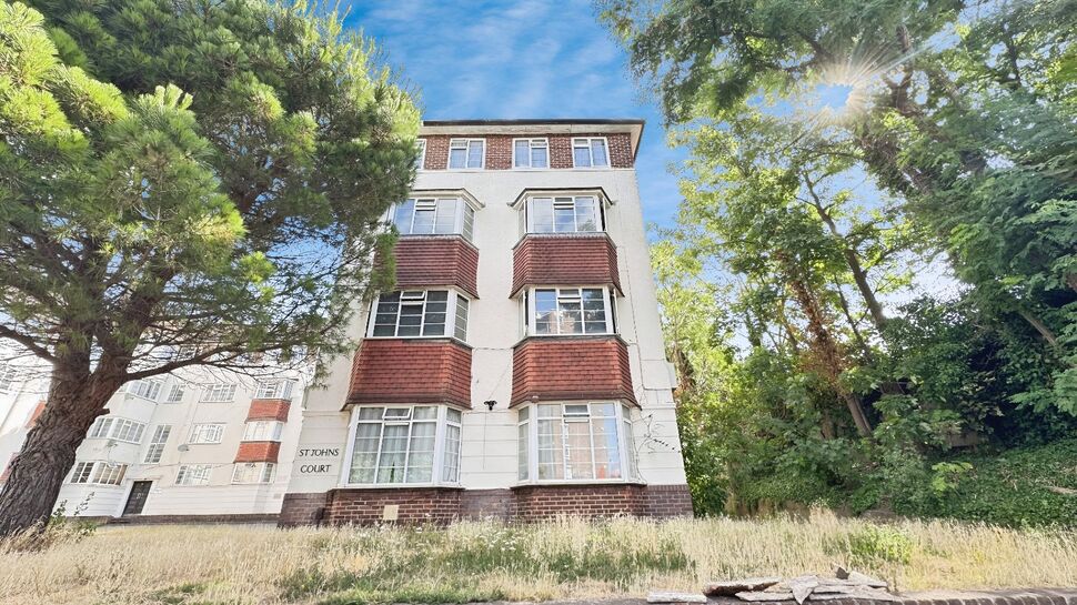 Main image of 2 bedroom Flat for sale, Lewisham Road, London, SE13