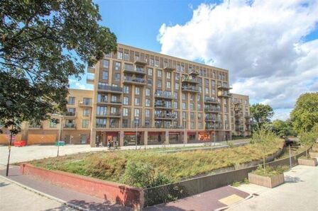 2 bedroom  Flat for sale