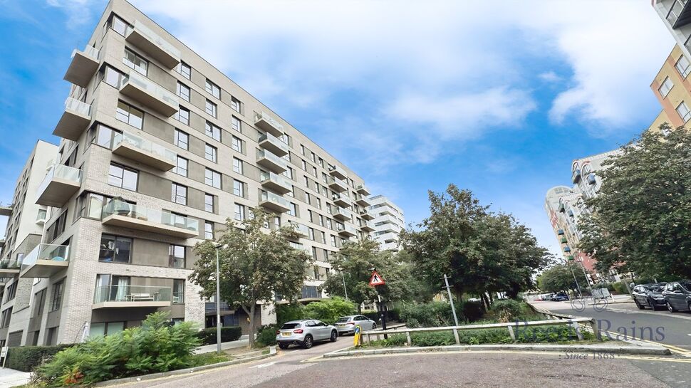 Main image of  Flat for sale, John Harrison Way, London, SE10