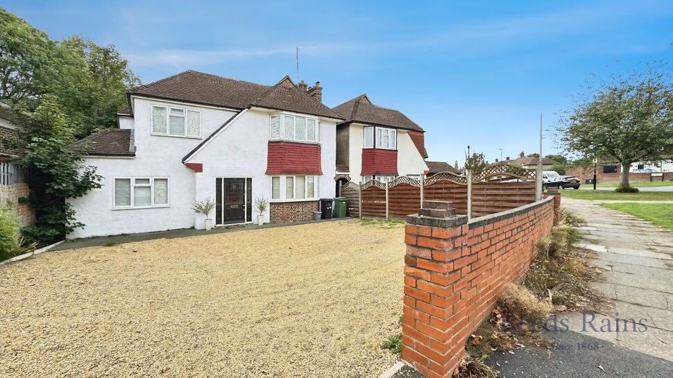Main image of 4 bedroom Detached House for sale, Winn Road, London, SE12