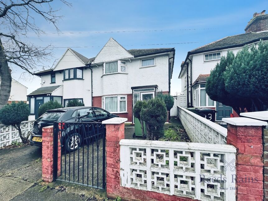 Main image of 3 bedroom Semi Detached House for sale, Southend Lane, SE6