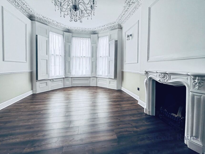 Lounge / Dining room