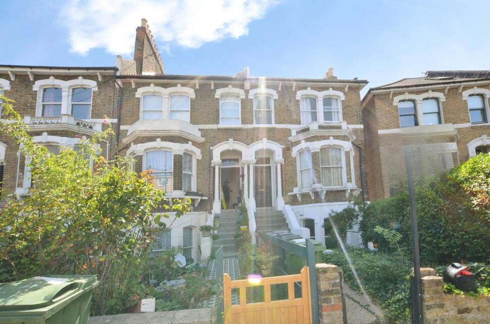 Main image of 1 bedroom Flat for sale, Breakspears Road, London, SE4