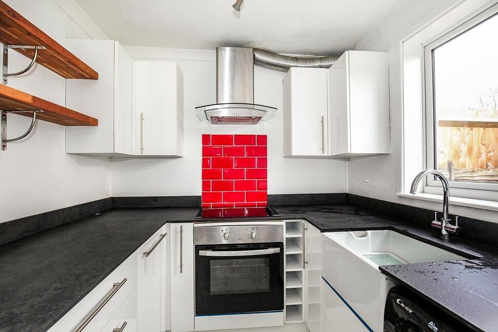 Kitchen / Breakfast Room
