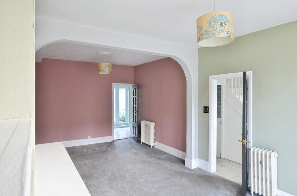 Lounge / Dining Room