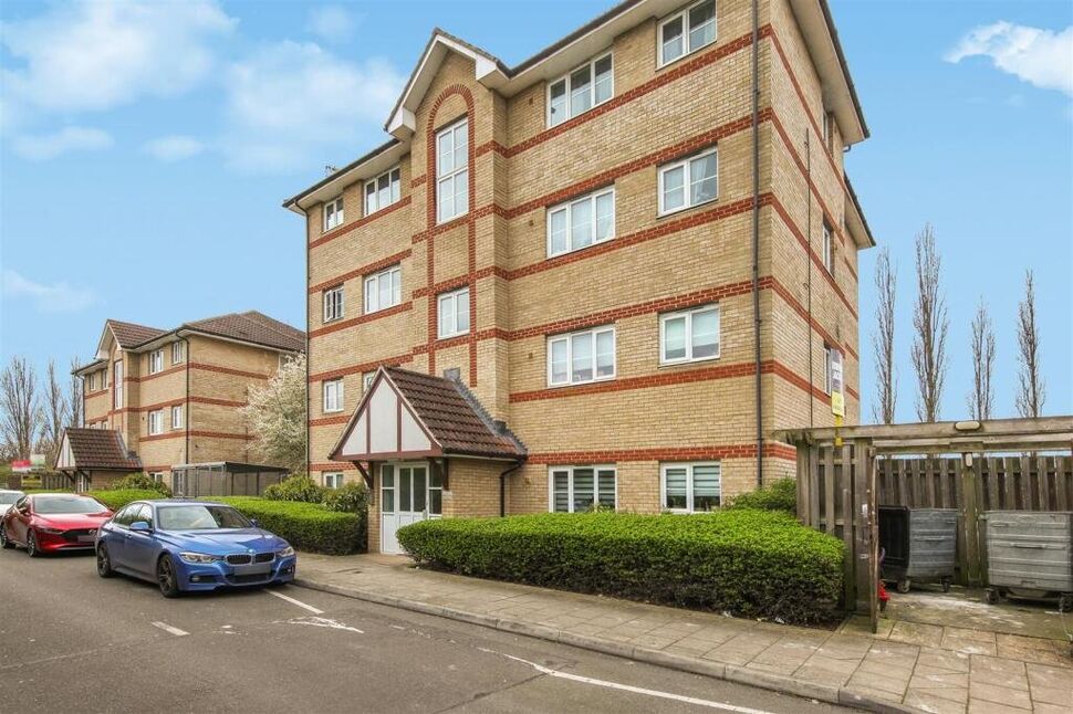 1 bedroom Flat for sale