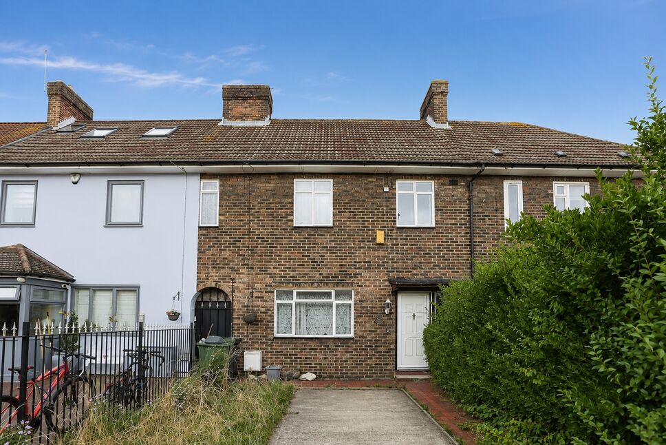 Main image of 3 bedroom Mid Terrace House for sale, Firhill Road, London, SE6