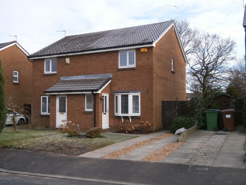 3 bedroom Semi Detached House to rent