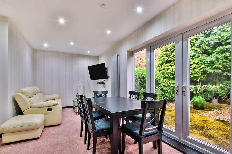 Living Room / Dining Room