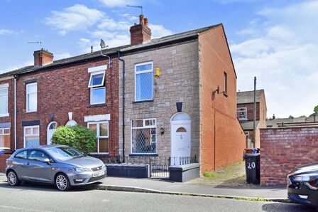 2 bedroom End Terrace House to rent