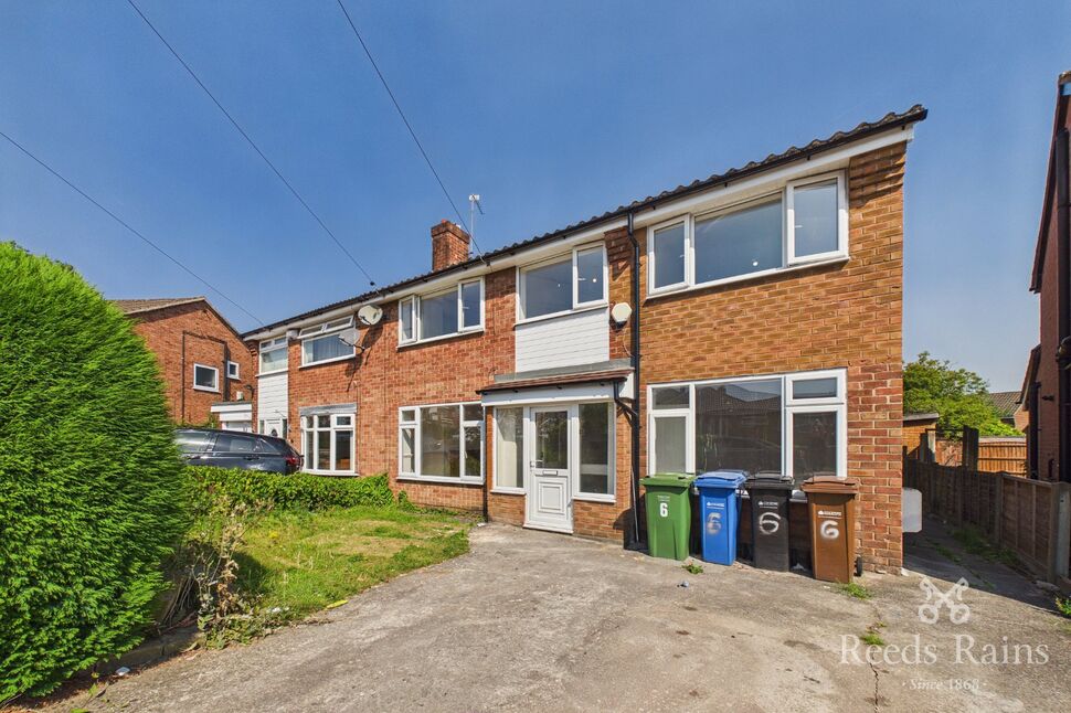 Main image of 4 bedroom Semi Detached House to rent, Rossendale Road, Heald Green, Greater Manchester, SK8