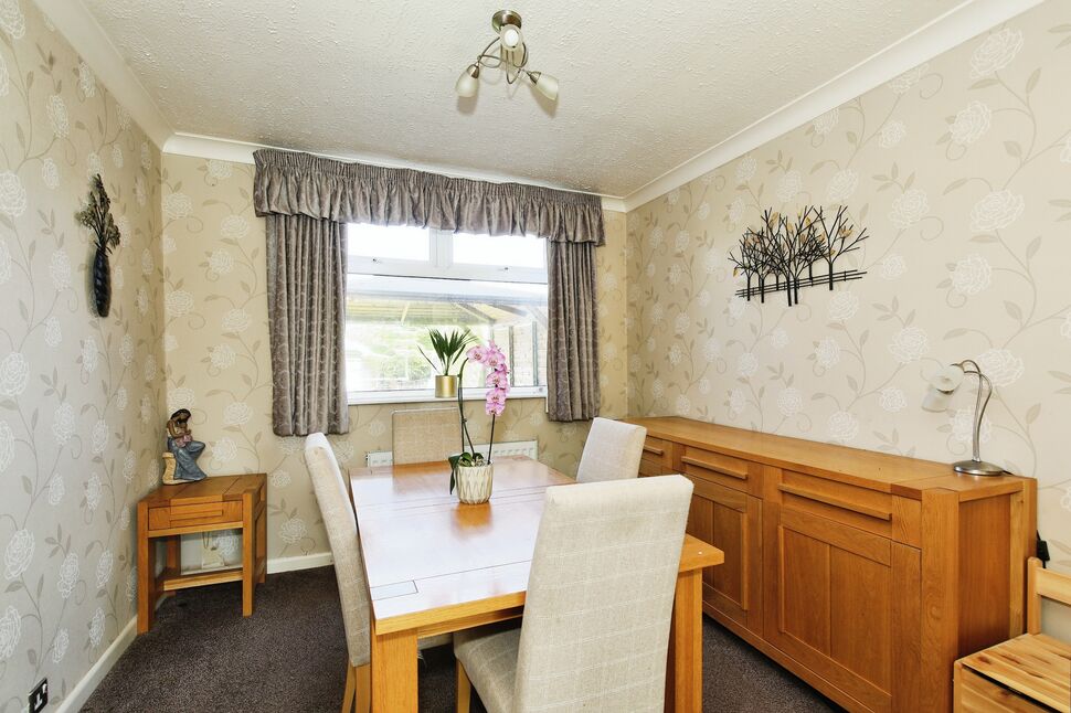 4 bedroom Semi Detached House for sale, Cross Road, Heald Green, SK8