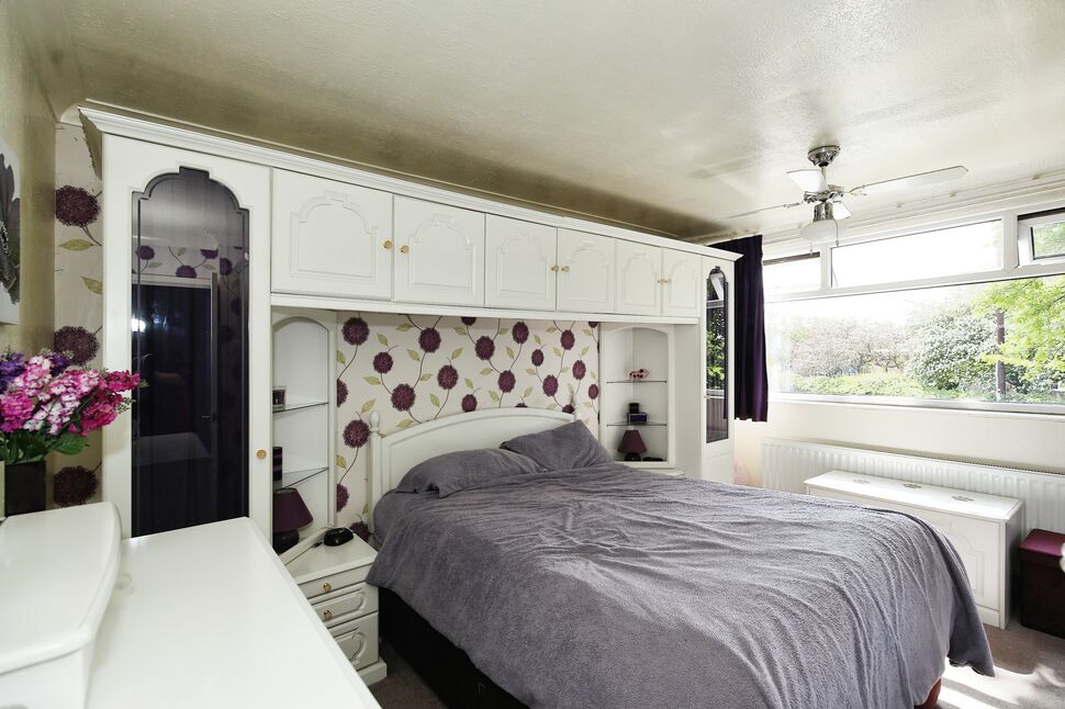 4 bedroom Semi Detached House for sale, Cross Road, Heald Green, SK8