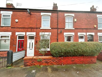 3 bedroom Mid Terrace House to rent