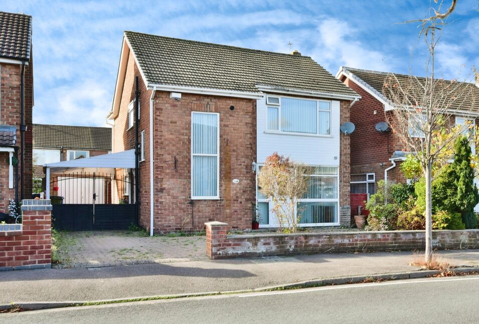 3 bedroom Detached House for sale