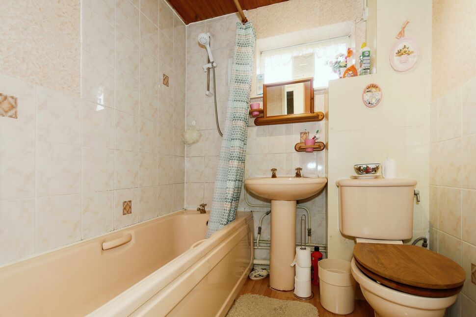 2 bedroom Mid Terrace House for sale, Parsonage Way, Cheadle, SK8 £