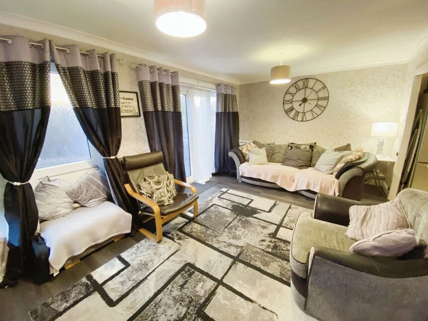 3 bedroom End Terrace House for sale, Laburnum Way, Stockport, SK3 £225,000