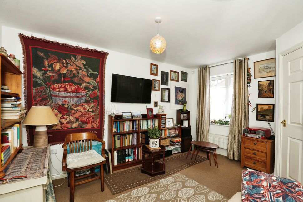 2 bedroom End Terrace House for sale, Northcote Avenue, Wythenshawe, M22 £220,000