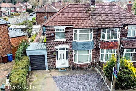 Bangor Road, 3 bedroom Semi Detached House for sale, £335,000