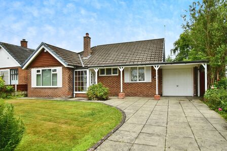2 bedroom Detached House for sale