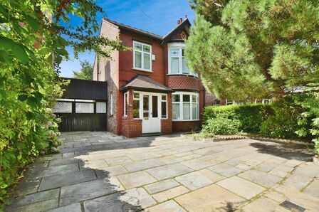 Wilmslow Road, 4 bedroom Detached House for sale, £625,000
