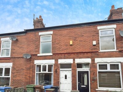 2 bedroom Mid Terrace House to rent