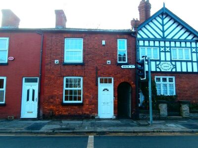 Dale Street, 3 bedroom End Terrace House for sale, £225,000