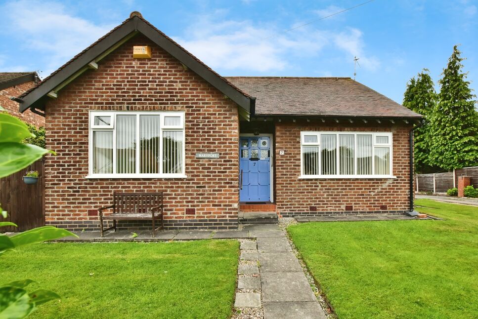 Main image of 3 bedroom Detached Bungalow for sale, Windsor Grove, Cheadle Hulme, Greater Manchester, SK8